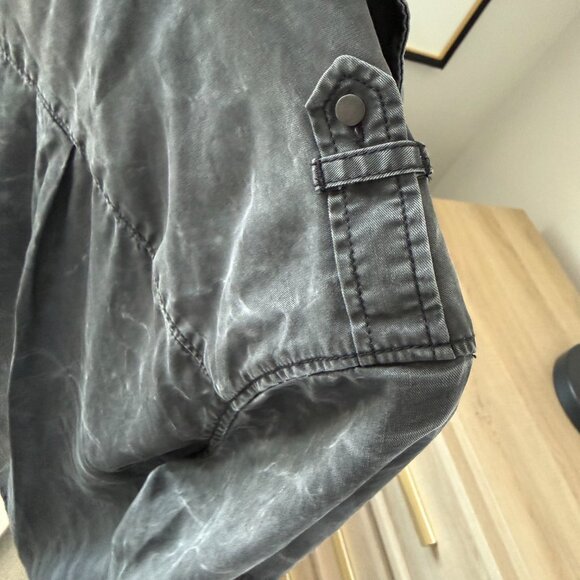 Express Washed Black / Gray Lyocell Utility Boyfriend Shirt - Picture 4 of 6